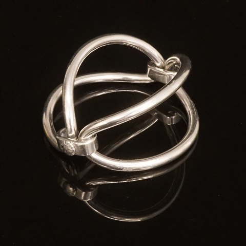 Hans Hansen, Denmark: A sterlingsilver bangle. 
#256. Size inside: 5,3x5,3cm