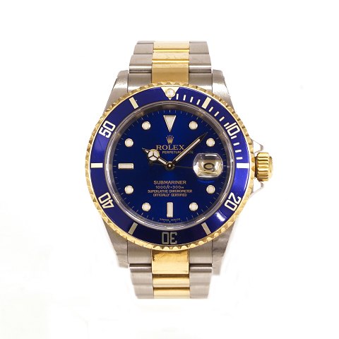 Rolex Submariner guld/stål ref. 16613. År 2005. D: 
40mm. Leveres med box og papirer