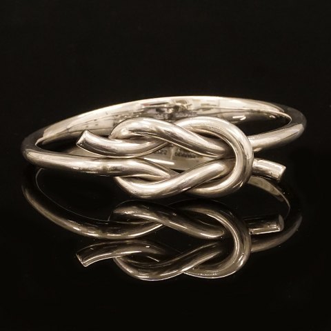 Hans Hansen Denmark sterlingsilber bangle. Size 
inside: 55x63cm