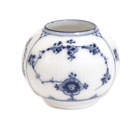 Royal Copenhagen Zwiebelmusster kleine Vase. H: 
5,5cm