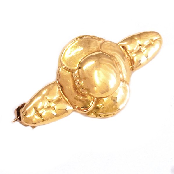 Tidlig 18kt guld Georg Jensen broche fra perioden 1904-08. Mål: 16x33mm